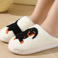 🐾🤍 Chaussons d'intérieur Mignons et Doux pour Femme - Design Mignon Teckel + Mélange Coton Hivernal & Semelle Confort en EVA !