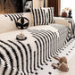 🛋️🧸 Housse de Canapé en Peluche Douce Antidérapante – Douce au Contact, Respectueuse des Peaux Sensibles & d'Entretien Facile (Tailles & Couleurs au Choix) !